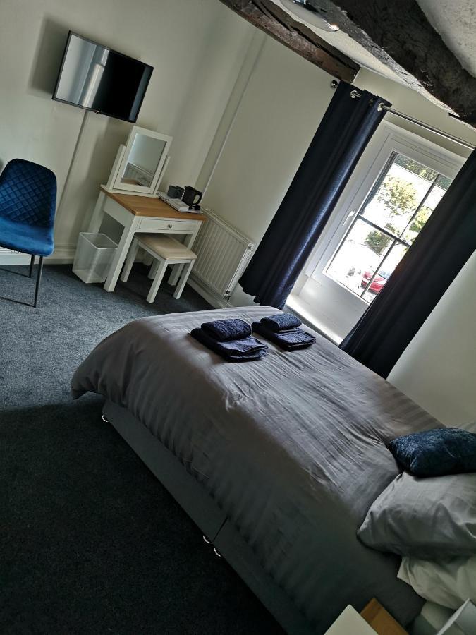 Red Lion Rooms - Self Check In Dalton-in-Furness Eksteriør billede
