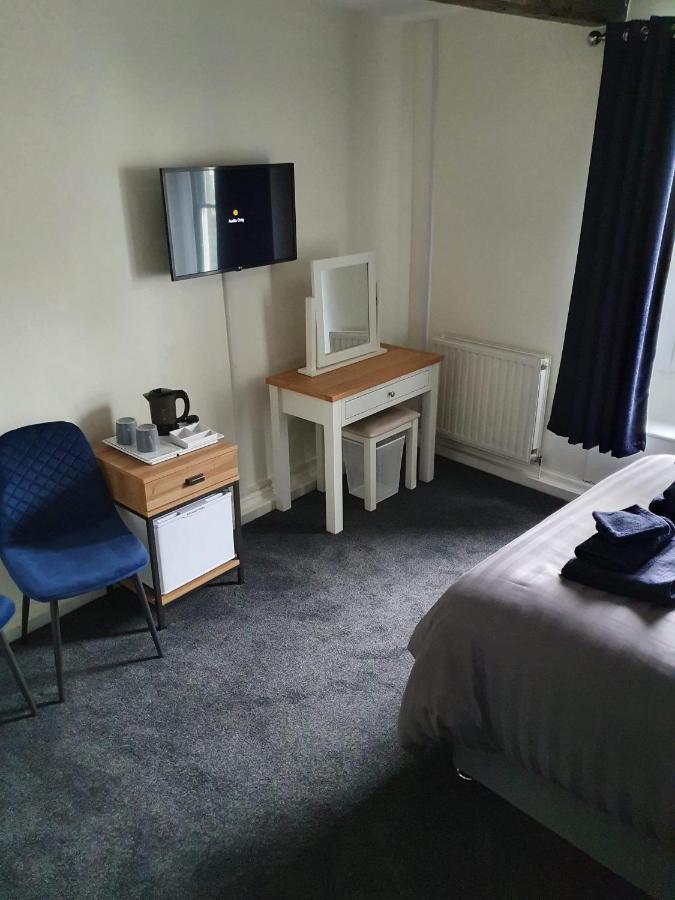 Red Lion Rooms - Self Check In Dalton-in-Furness Eksteriør billede